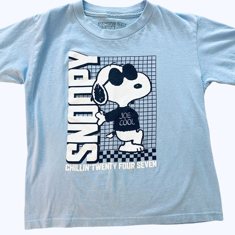 Peanuts Boy's Blue Snoopy "Chillin' 24/7" Graphic T-Shirt 100% Cotton - Size 6